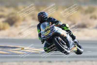 media/Nov-16-2024-CVMA (Sat) [[0e4bb1f32f]]/Race 9-Amateur Supersport Middleweight/